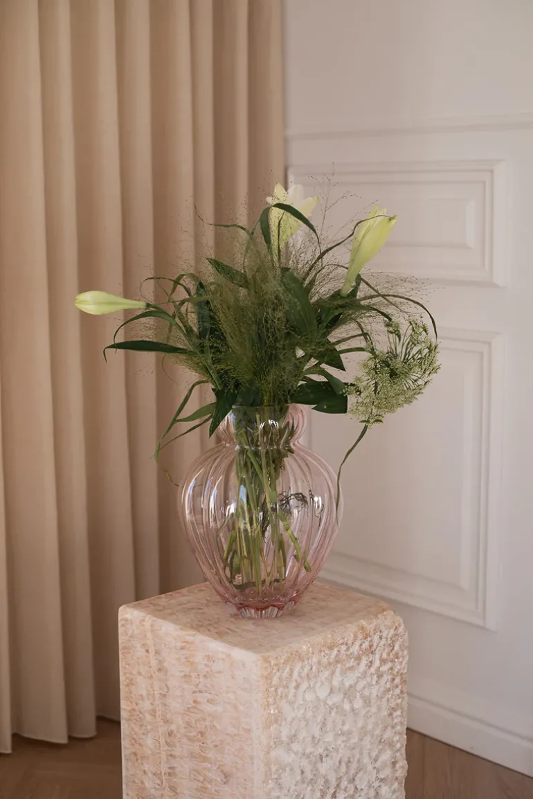 Audrey Vase - Rose Large