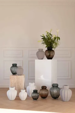 Audrey Vase - Smokey brown Large