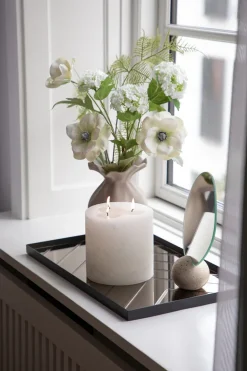 Connor triple-wick candle - White