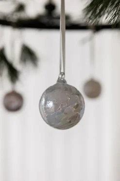 Glass Decoration - Snow Pearl