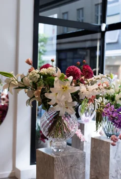 Meadow Swirl Vase - Clear Large