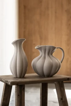 Nellie Jug - Sand No. 1