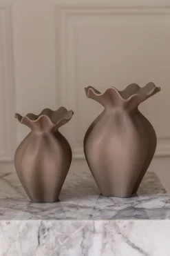 Nellie Vase - Brown Medium