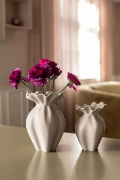 Nellie Vase - Sand Small