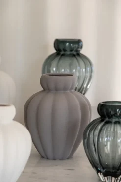 Penelope Vase - Grey Medium