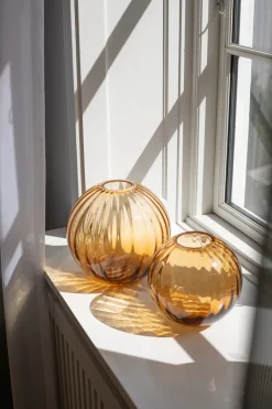 Sadie Vase - Line - Amber Small