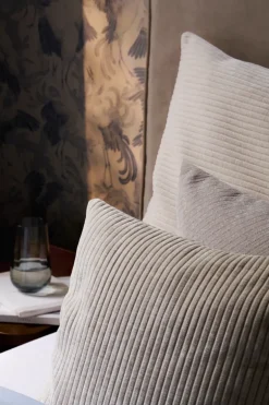 Sander pillow - Beige 60*80 cm