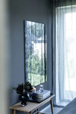 Shadow Square Candle Holder - Black/Purple