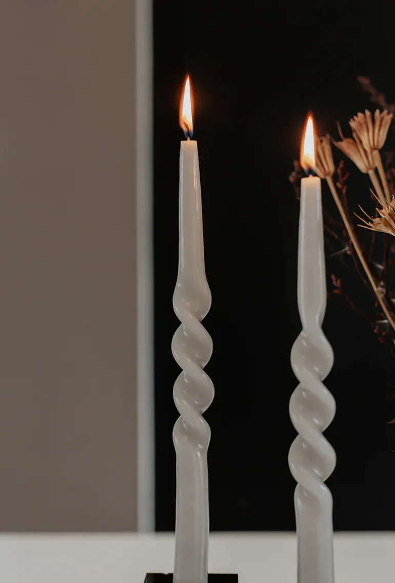 The Glossy Candle Collection - Packed with 4 pieces per box - Thunder Grey Middle Curled